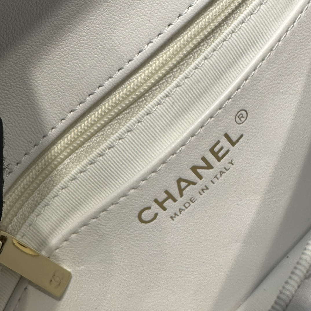 CN AS3782 MINI Flap Bag 23P Enamel Gold-Tone Metal White 16cm 7 chanel as3782 mini flap bag 23p enamel gold tone metal white 16cm 007 luxibags.ru .jpg