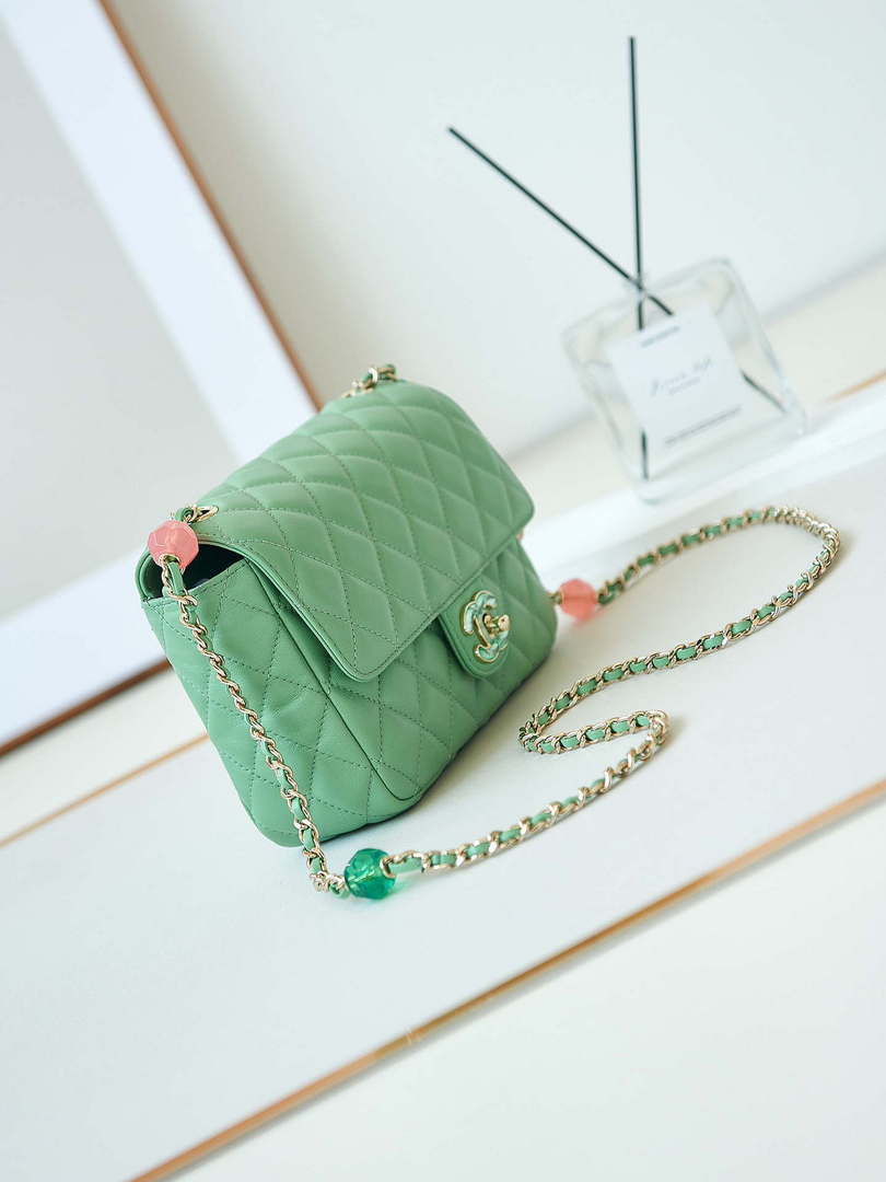 CN AS3783 Small Flap Bag 23P Lambskin Gold-Tone Metal 18.5 cm Green 3 chanel as3783 small flap bag 23p lambskin gold tone metal 18 5 cm green 03 luxibags.ru .jpg