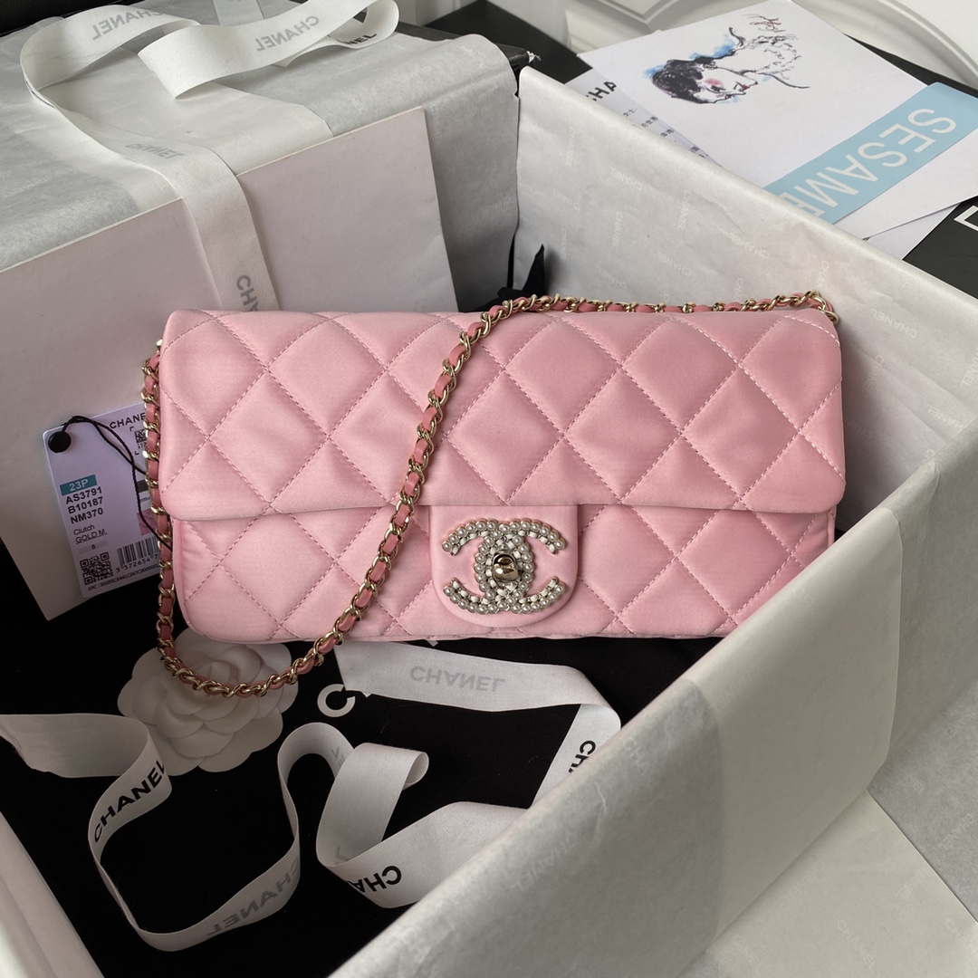 CN AS3791 Flap Bag Velvet and Lambskin Pink 1 chanel as3791 flap bag velvet and lambskin pink 001 luxibags.ru .jpg