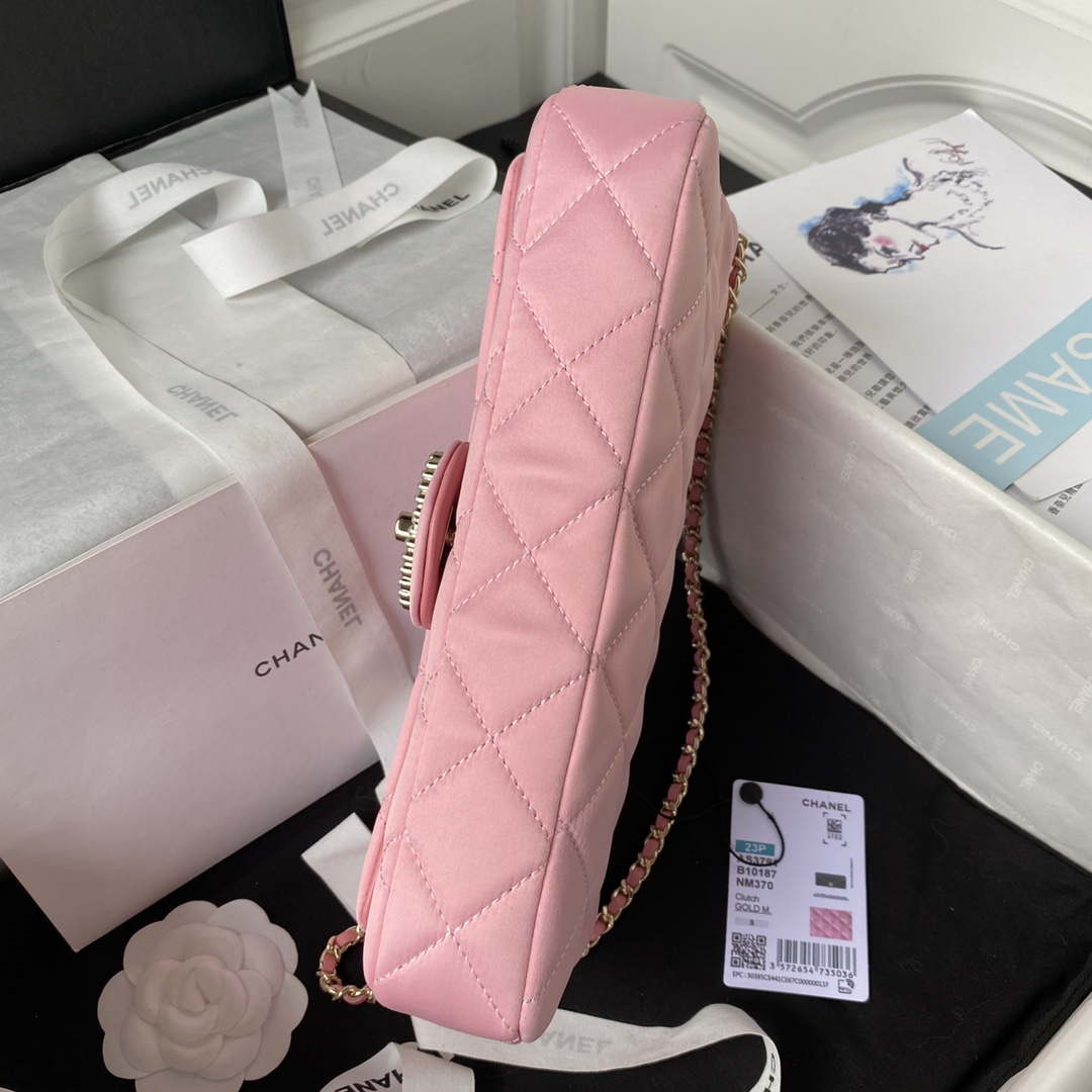 CN AS3791 Flap Bag Velvet and Lambskin Pink 5 chanel as3791 flap bag velvet and lambskin pink 005 luxibags.ru .jpg