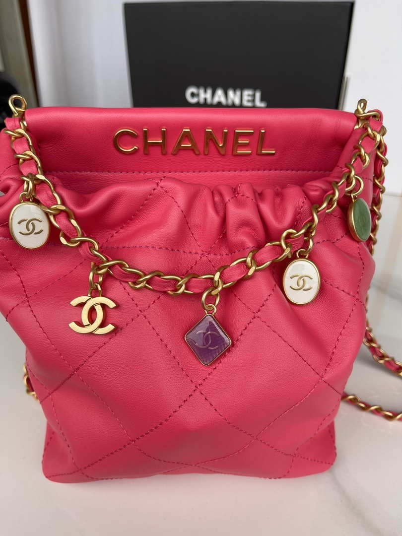 CN AS3793 Small Bucket Bag Lambskin Resin & Gold-Tone Metal Red 5 chanel as3793 small bucket bag lambskin resin gold tone metal red 005 luxibags.ru .jpg