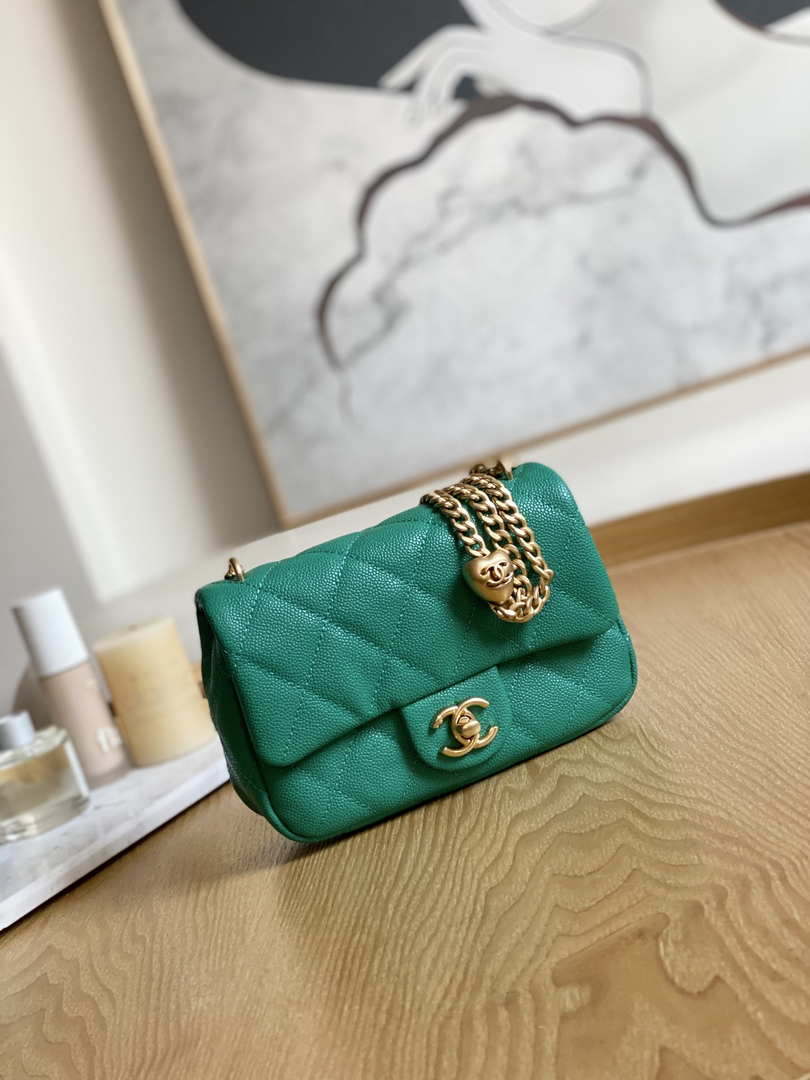 CN AS3828 Mini Flap Chain Bag Green Calfskin Gold 1 chanel as3828 mini flap chain bag green calfskin gold 001 luxibags.ru .jpg