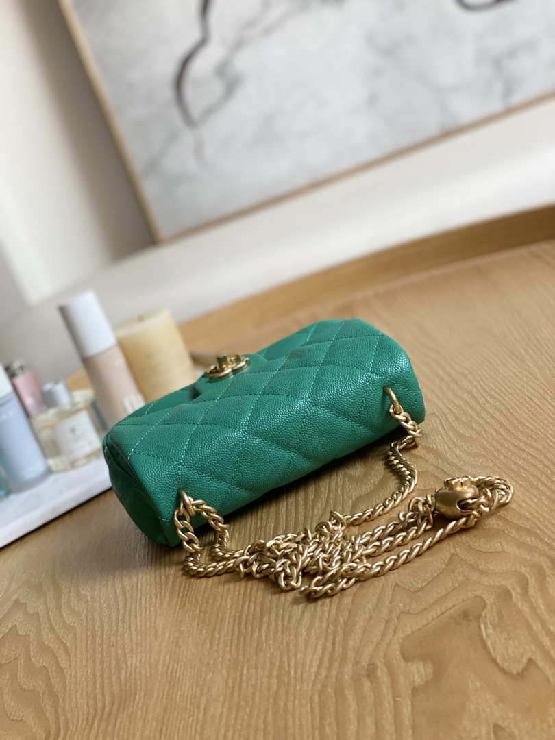 CN AS3828 Mini Flap Chain Bag Green Calfskin Gold 4 chanel as3828 mini flap chain bag green calfskin gold 004 luxibags.ru .jpg