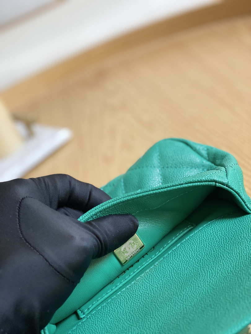 CN AS3828 Mini Flap Chain Bag Green Calfskin Gold 8 chanel as3828 mini flap chain bag green calfskin gold 008 luxibags.ru .jpg