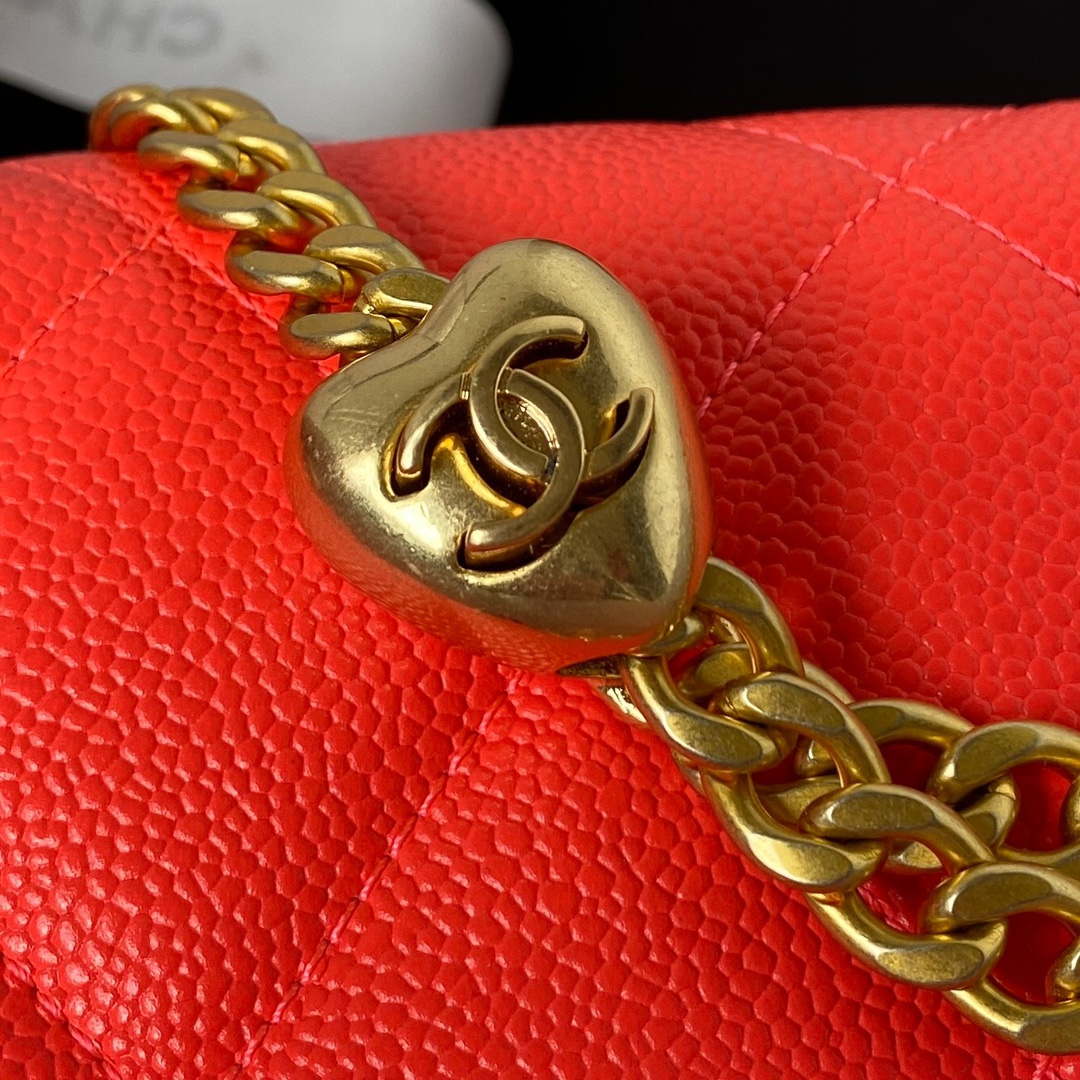 CN AS3829 Mini Flap Chain Bag Red Calfskin Gold 9 chanel as3829 mini flap chain bag red calfskin gold 009 828b9ae6 6016 42ef 8a81 02a650187fb5 luxibags.ru .jpg