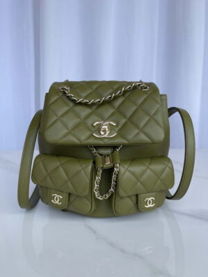 chanel as3860 backpack shiny lambskin gold dark green 001 luxibags.ru .jpg