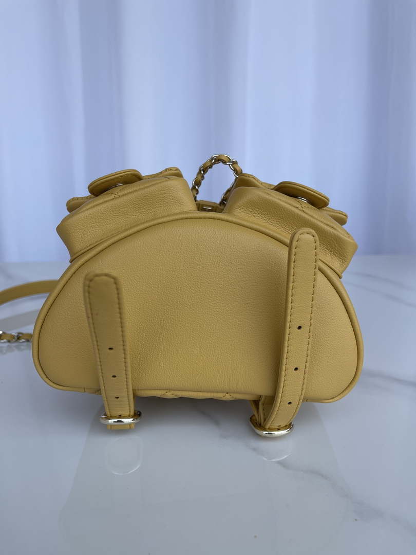 CN AS3860 Backpack Shiny Lambskin Gold Yellow 4 chanel as3860 backpack shiny lambskin gold yellow 004 luxibags.ru .jpg