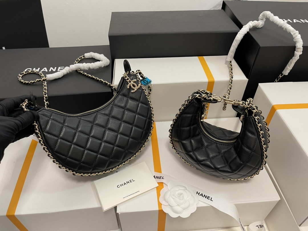 CN AS3917 Small Hobo Bag Lambskin & Shiny Light Gold Metal Black 1 chanel as3917 small hobo bag lambskin shiny light gold metal black 001 luxibags.ru .jpg