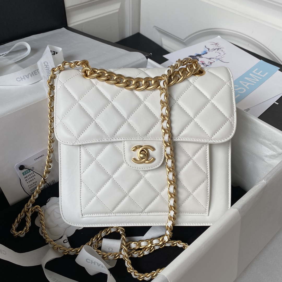 CN AS3932 Flap Classic Bag CF Lambskin White Gold 1 chanel as3932 flap classic bag cf lambskin white gold 001 luxibags.ru .jpg