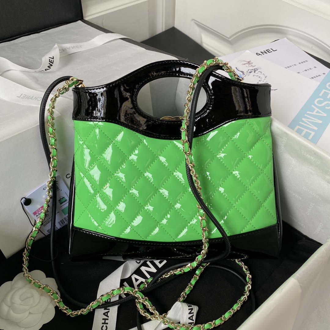 CN AS4133 mini Bi-color Chain patent leather Bag Green 2 chanel as4133 mini bi color chain patent leather bag green 002 luxibags.ru .jpg