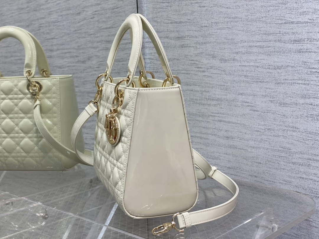 D1or M0565 Medium Lady D1or Patent Cannage Calfskin Bag White Enamel Hardware 4 dior m0565 medium lady dior patent cannage calfskin bag white enamel hardware 04 luxibags.ru .jpg