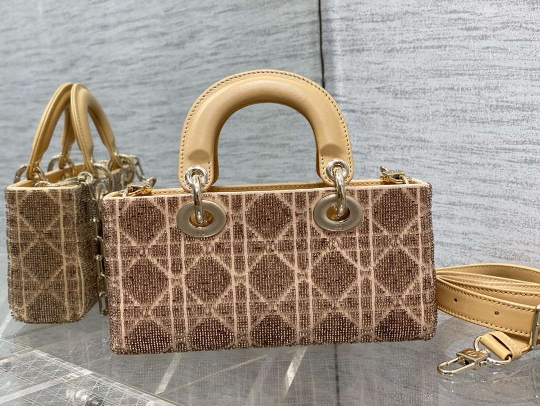 D1or M0613 Small Lady D-joy Bag Cannage Lambskin Limited Edition Heavy Industry Beads Apricot 5 dior m0613 small lady d joy bag cannage lambskin limited edition heavy industry beads apricot 005 luxibags.ru .jpg