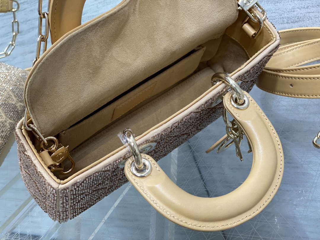D1or M0613 Small Lady D-joy Bag Cannage Lambskin Limited Edition Heavy Industry Beads Apricot 8 dior m0613 small lady d joy bag cannage lambskin limited edition heavy industry beads apricot 008 luxibags.ru .jpg