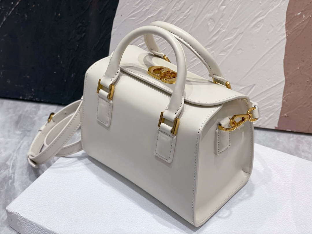 dior m8671ubeq m900 small boston bag white box calfskin m8671 03 luxibags.ru .jpg