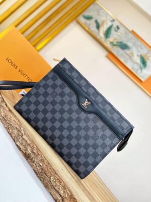 lv borsa uomo eo6bd.jpg