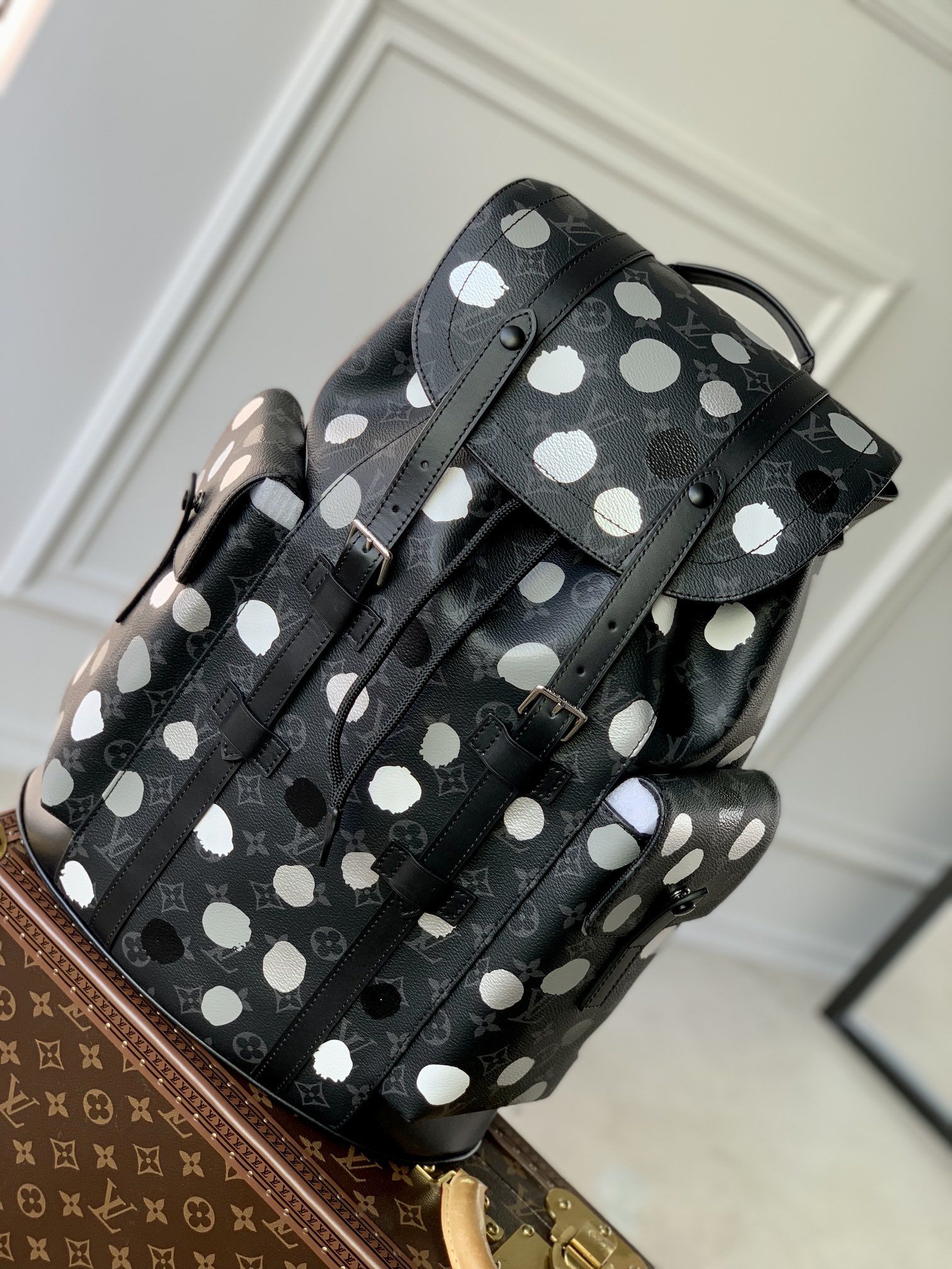 LV Backpack 1 lv borsa uomo gj40d.jpg