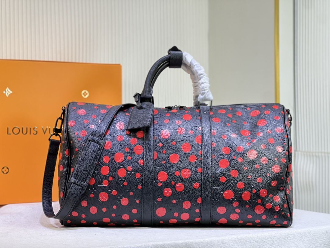 LV Barrel Bag 1 lv borsa uomo ray4r.jpg