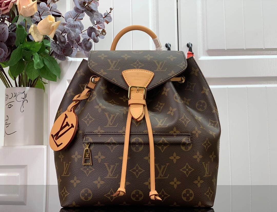 LV Montsouris Backpack Beige M45501 2 montsouris backpack 1.jpg