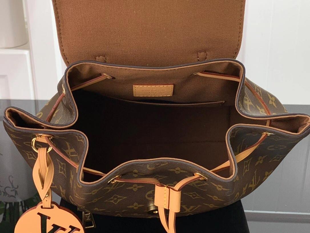 LV Montsouris Backpack Beige M45501 9 montsouris backpack 8.jpg