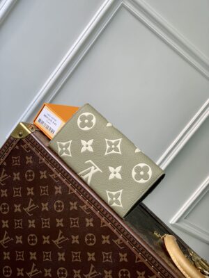 p650 m82516 ebyfc.jpg