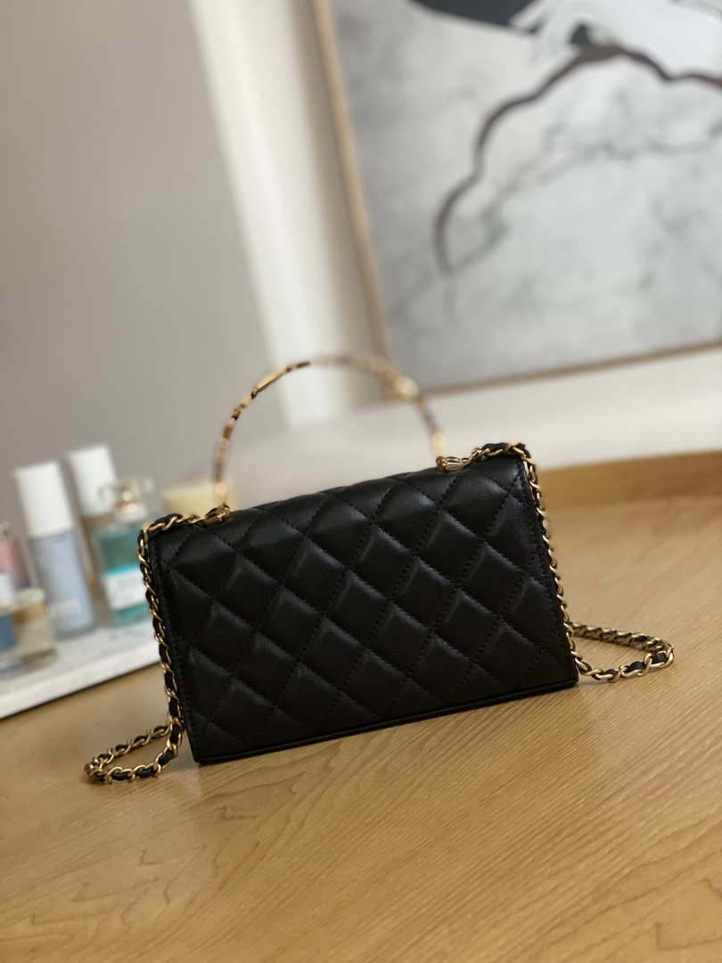CN AP2946 Phone Holder Clutch with Chain Lambskin Black 2 wsxc1675433006743 1 luxibags.ru .jpg