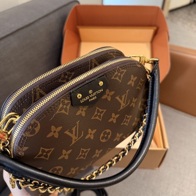 louis vuitton be alma monogram canvas 20cm m12996 2usja.jpg