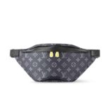 louis vuitton discovery bumbag pm monogram eclipse black 39cm m46035 gao6s.jpg