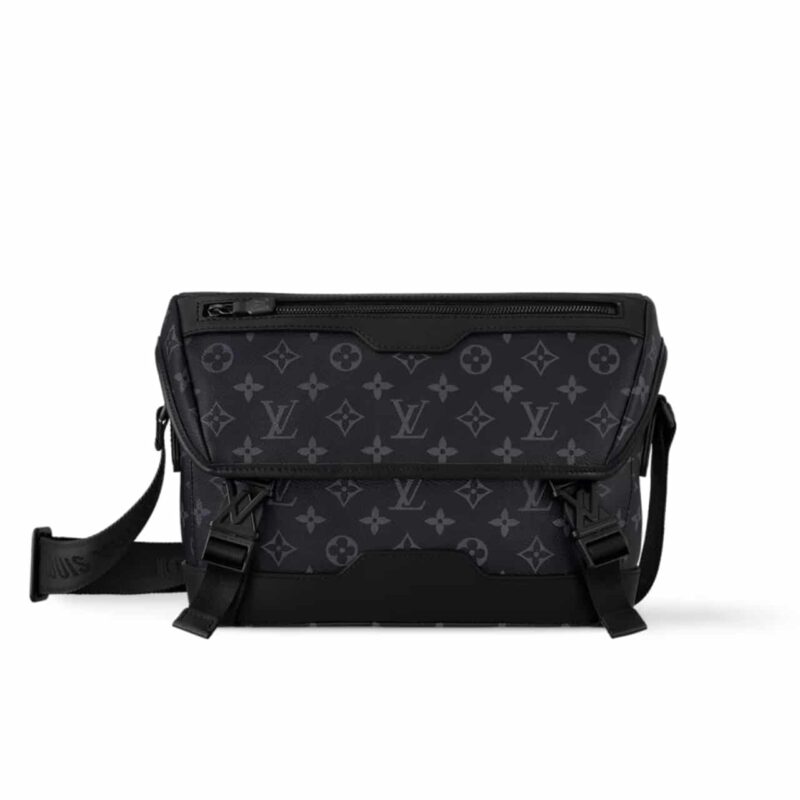 louis vuitton messenger voyager monogram eclipse bag black 28cm oajyo.jpg