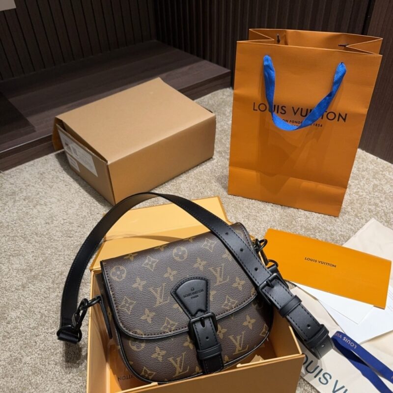 louis vuitton montsouris messenger pm monogram macassar canvas brown 19cm m47060 n2kqi.jpg
