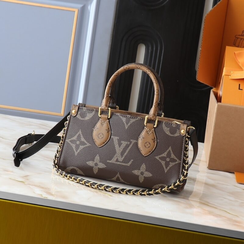 louis vuitton onthego east west chain monogram reverse brown 25cm m14236 mmq5z.jpg