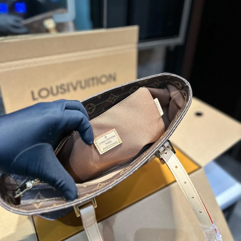 louis vuitton piano bag monogram canvas brown 33cm m12095 tqwdq.jpg