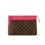 louis vuitton pochette voyage souple bag pink 29cm m13356 kc9ca.jpg