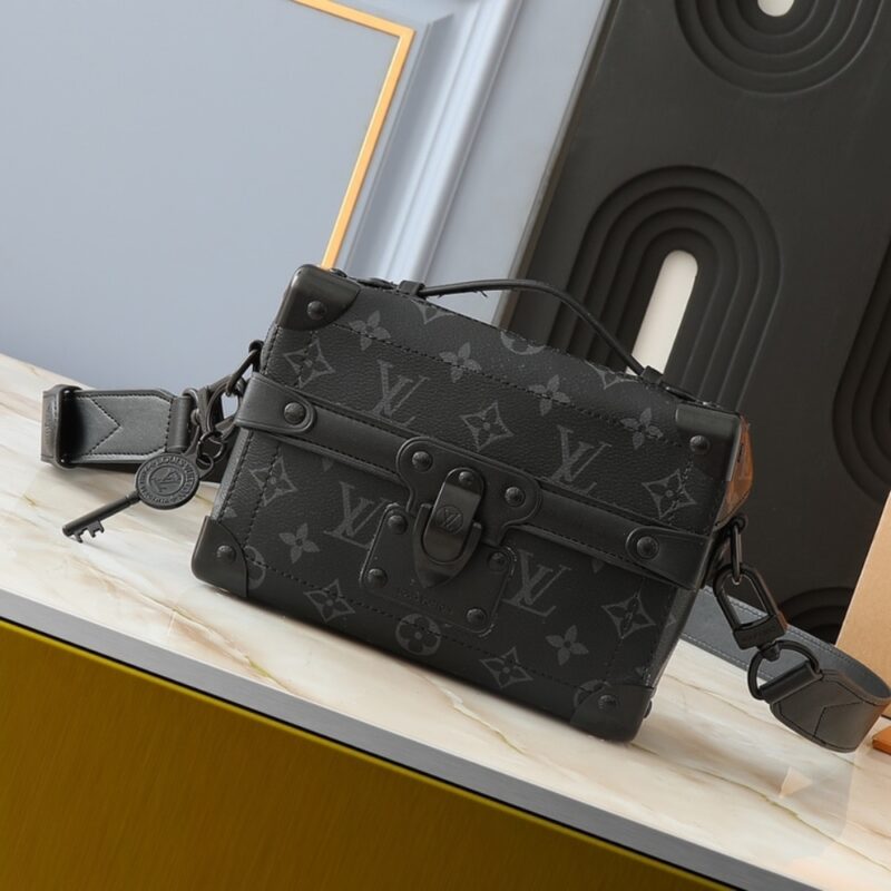 louis vuitton soul trunk bag monogram black 19cm m11743 wz3ck.jpg