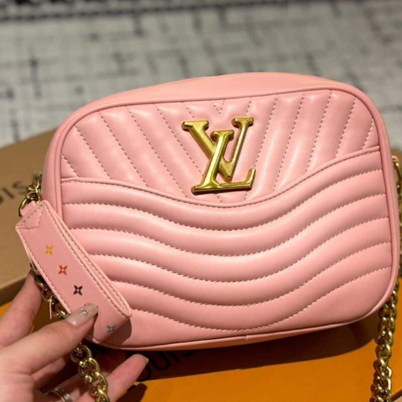louis vuitton wave camera bag pink 23cm fqc2c.jpg