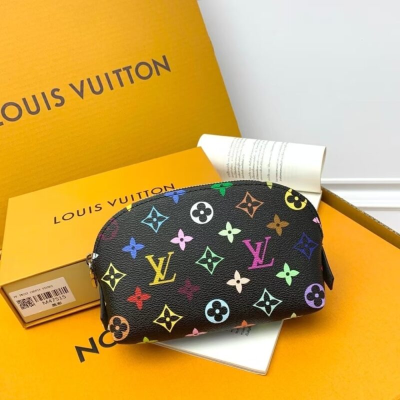 louis vuitton x murakami cosmetic pouch pm monogram black 19cm n4yjf.jpg