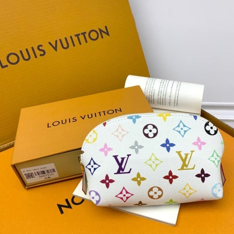 louis vuitton x murakami cosmetic pouch pm monogram white 19cm m13744 vdrt6.jpg
