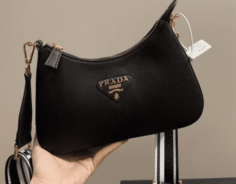 prada hobo bag black 23cm i2dha.png