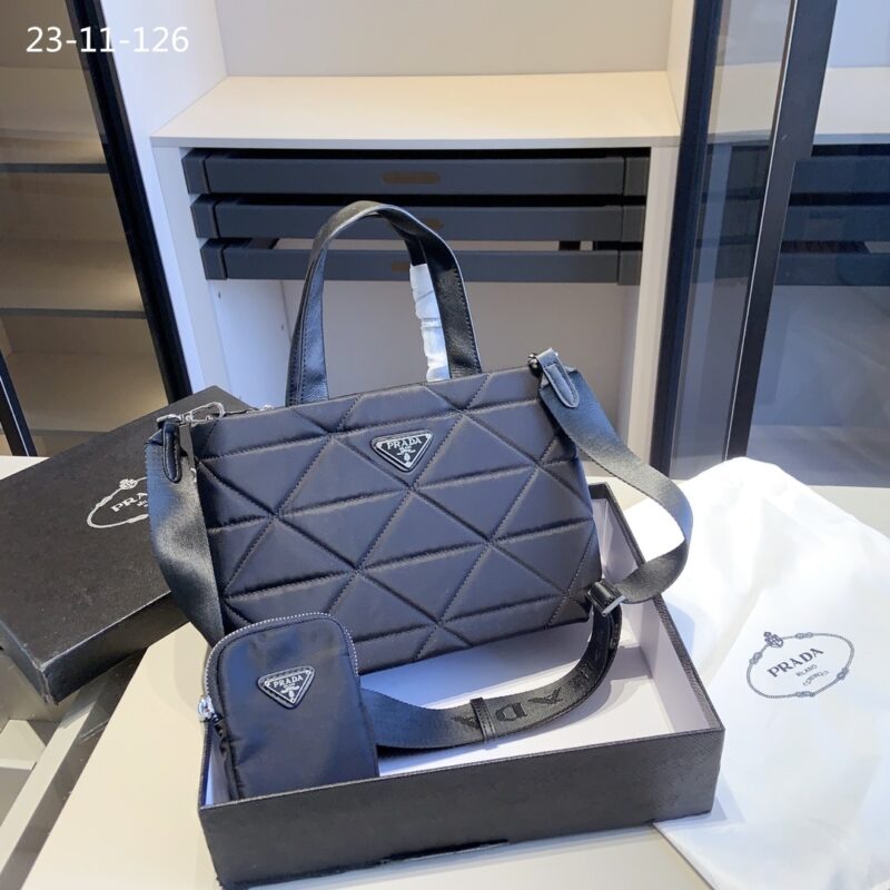 prada re nylon padded tote bag black 23cm 1bg373 rdjn f0002 o1o ouyml.jpg