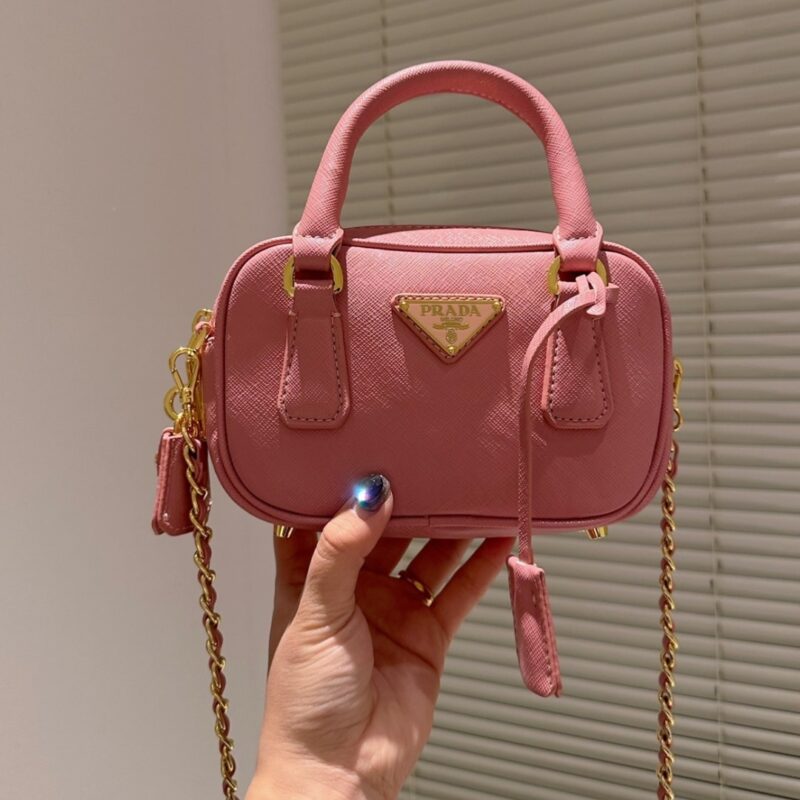 prada saffiano lux signature mini bauletto bag pink 19cm zzyfv.jpg
