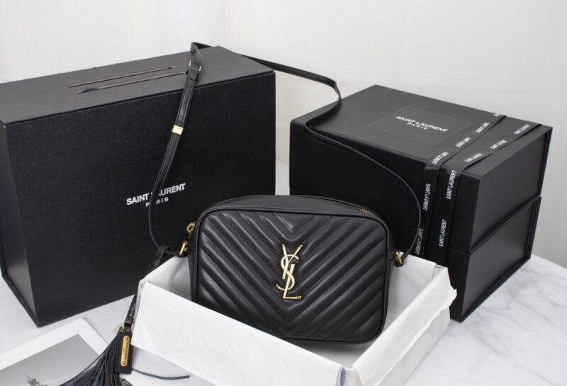 saint laurent lou camera bag in quilted black gold leather 23cm 612544dv7071000 bf2d3.jpg