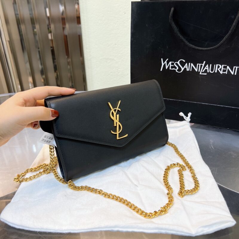 saint laurent uptown chain wallet in grain de poudre embossed black 19cm 6077881gf0j1000 ohiwh.jpg