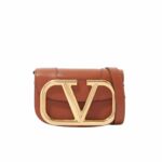valentino garavani supervee v logo small bag brown 18cm eyrh8.jpg