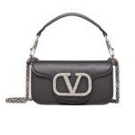 valentino loc small jewel logo black 20cm 3w2b0k53cwr249 c5a6q.jpg