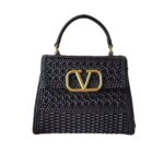valentino vlogo top handle bag black 22cm w6uku.jpg